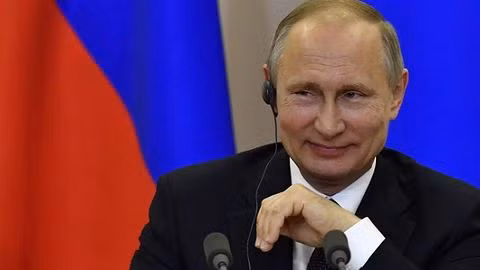 Thu nhập của Tổng thống Putin chủ yếu đến từ lương tổng thống 