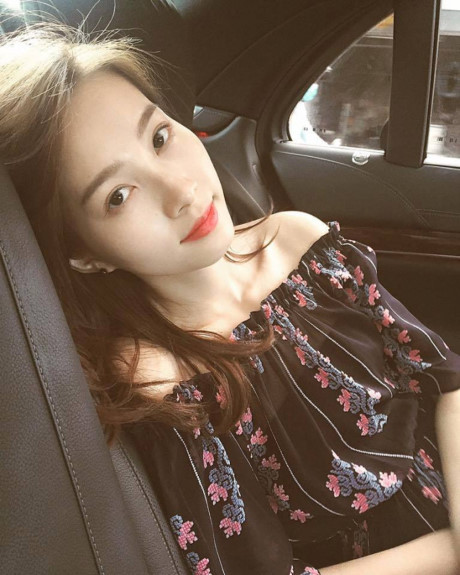 Loạt ảnh đời thường siêu dễ thương của Hoa hậu Đặng Thu Thảo - Ảnh 3 Loat anh doi thuong sieu de thuong cua Hoa hau Dang Thu Thao - Anh 3