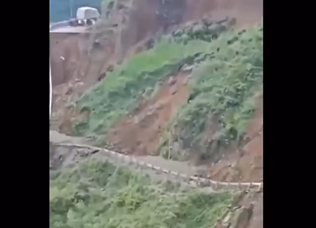 Hình ảnh lở đất ở Ấn Độ.