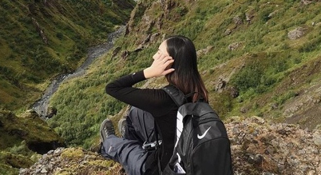 Cuộc sống giàu sang của hot girl Việt sinh năm 1995
