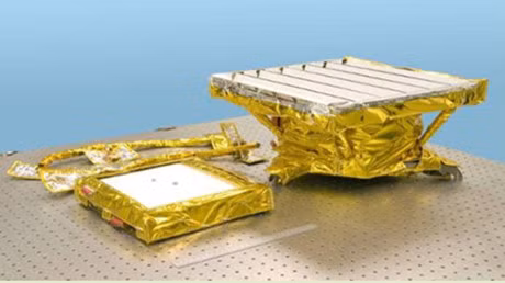 Tim kiem nuoc tren mat trang nho cac thiet bi tham do khong gian - Anh 3