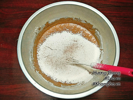 Bánh muffin socola thơm ngon mềm xốp - Ảnh 3 Banh muffin socola thom ngon mem xop - Anh 3