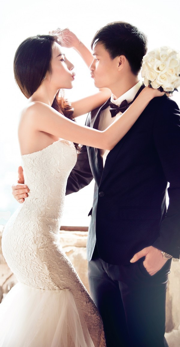 Giải mã hạnh phúc của Thủy Tiên – Công Vinh ảnh 1 Giải mã hạnh phúc của Thủy Tiên – Công Vinh