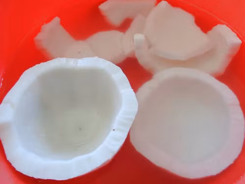 Cách làm mứt dừa nhiều màu tưng bừng đón Tết - 4