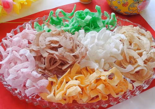 Cách làm mứt dừa nhiều màu tưng bừng đón Tết - 8