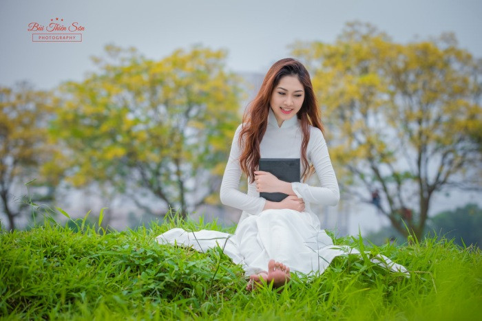 Hot girl Văn hóa Nghệ thuật Quân đội tinh khôi trong bộ ảnh áo dài