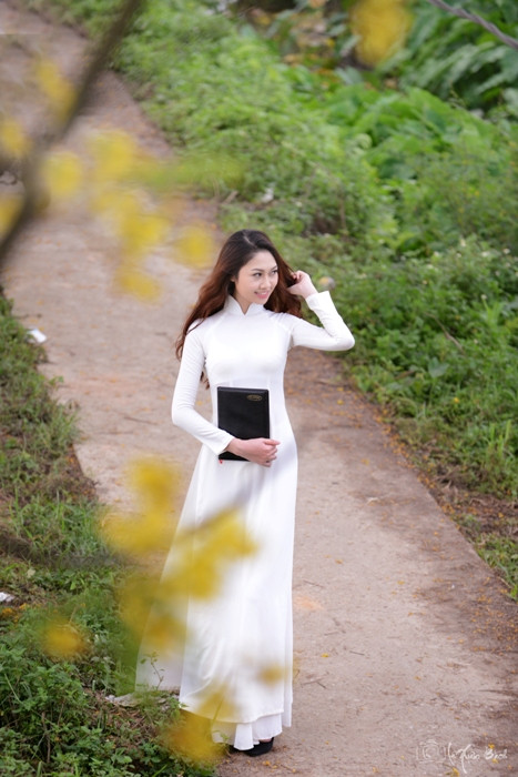 Hot girl Văn hóa Nghệ thuật Quân đội tinh khôi trong bộ ảnh áo dài