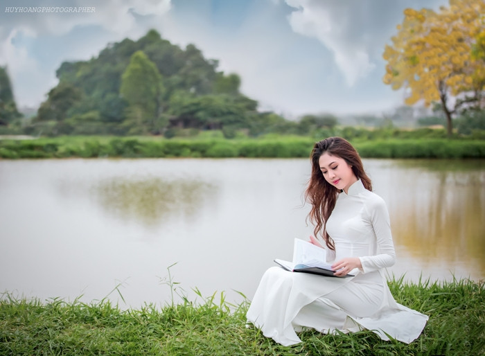 Hot girl Văn hóa Nghệ thuật Quân đội tinh khôi trong bộ ảnh áo dài