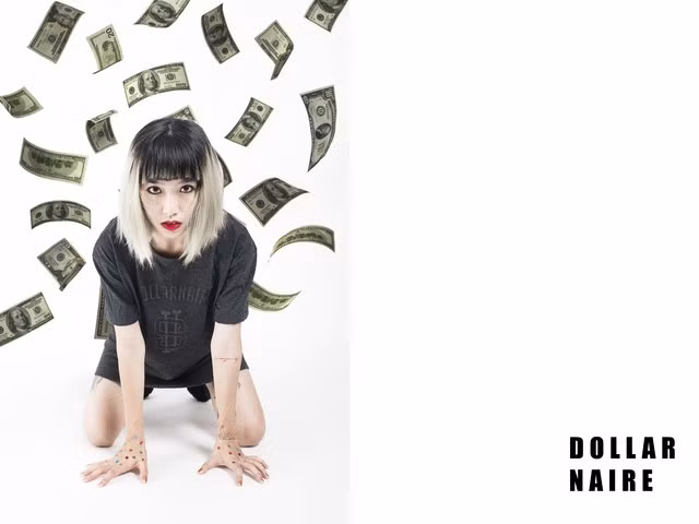 Bà mẹ 1 con “xấu lạ” với phong cách old school ảnh 4