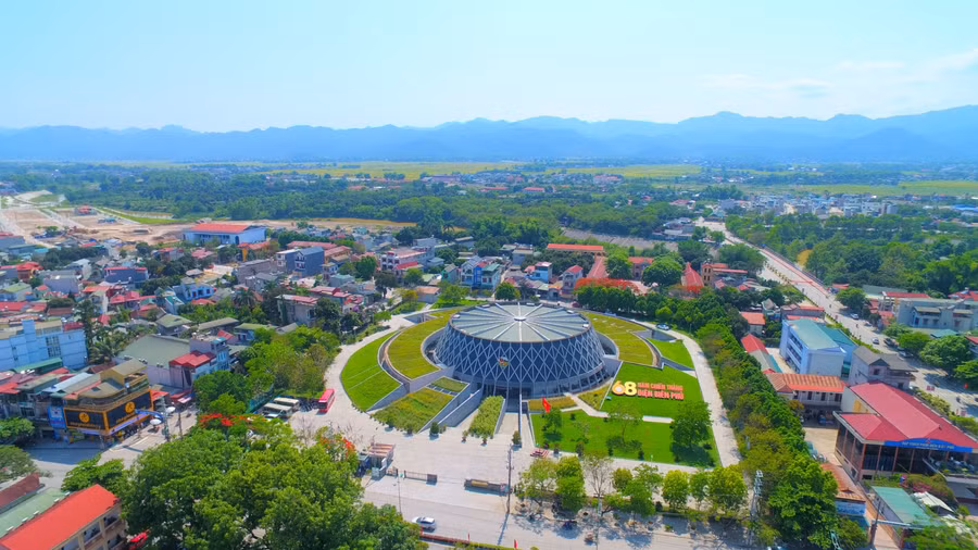 Bảo tàng Chiến thắng Điện Biên Phủ là "địa chỉ đỏ" thu hút du khách trải nghiệm lịch sử.