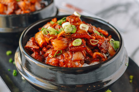 Thịt ba chỉ rang kim chi lạ miệng, chỉ 10 phút là xong - Ảnh 8 Thit ba chi rang kim chi la mieng, chi 10 phut la xong - Anh 8
