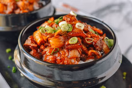 Thit ba chi rang kim chi la mieng, chi 10 phut la xong - Anh 8