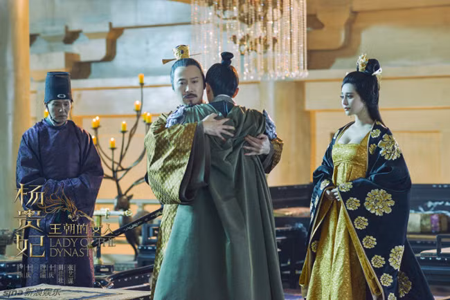 Mê mẩn ngắm Phạm Băng Băng hóa Dương Quý Phi ảnh 13