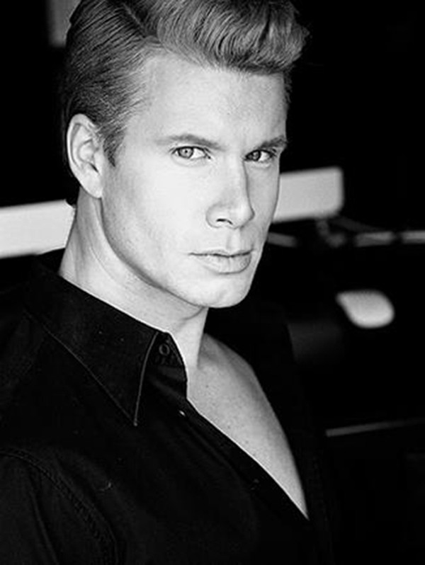 Những chàng trai nghiện phẫu thuật thẩm mỹ ảnh 3 Những chàng trai nghiện phẫu thuật thẩm mỹ