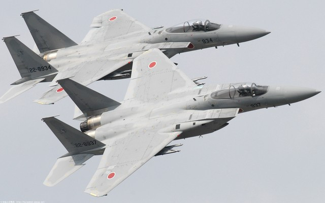 F-15J không có khả năng mang vũ khí đối đất chính xác cao.