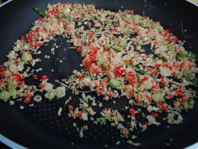 Cánh gà rang muối giòn ngon cho ngày cuối tuần Cánh gà rang muối giòn ngon cho ngày cuối tuần