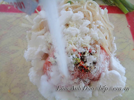 Cách làm nem chua ngon bất bại ai cũng thích mê - Ảnh 5 Cach lam nem chua ngon bat bai ai cung thich me - Anh 5