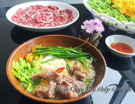 Xì xụp lẩu bắp bò chanh leo nóng hổi đón gió mùa về - Ảnh 9 Xi xup lau bap bo chanh leo nong hoi don gio mua ve - Anh 9