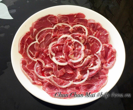 Xì xụp lẩu bắp bò chanh leo nóng hổi đón gió mùa về - Ảnh 6 Xi xup lau bap bo chanh leo nong hoi don gio mua ve - Anh 6