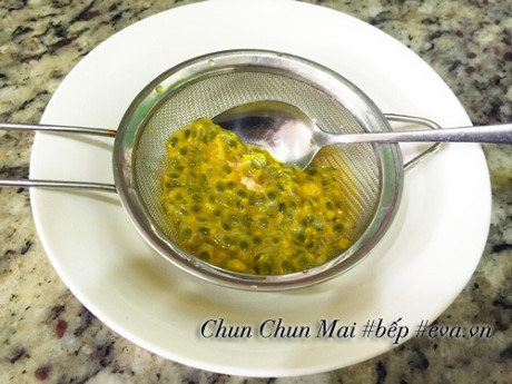 Xì xụp lẩu bắp bò chanh leo nóng hổi đón gió mùa về - Ảnh 3 Xi xup lau bap bo chanh leo nong hoi don gio mua ve - Anh 3