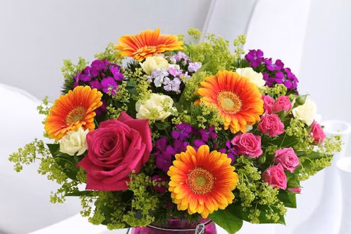 Bí quyết hoa để 7 ngày vẫn tươi như mới hái