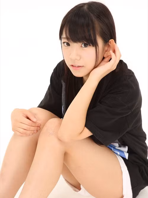 than-tuong-19-tuoi-nhat-ban-mat-baby-than-hinh-goi-cam-3