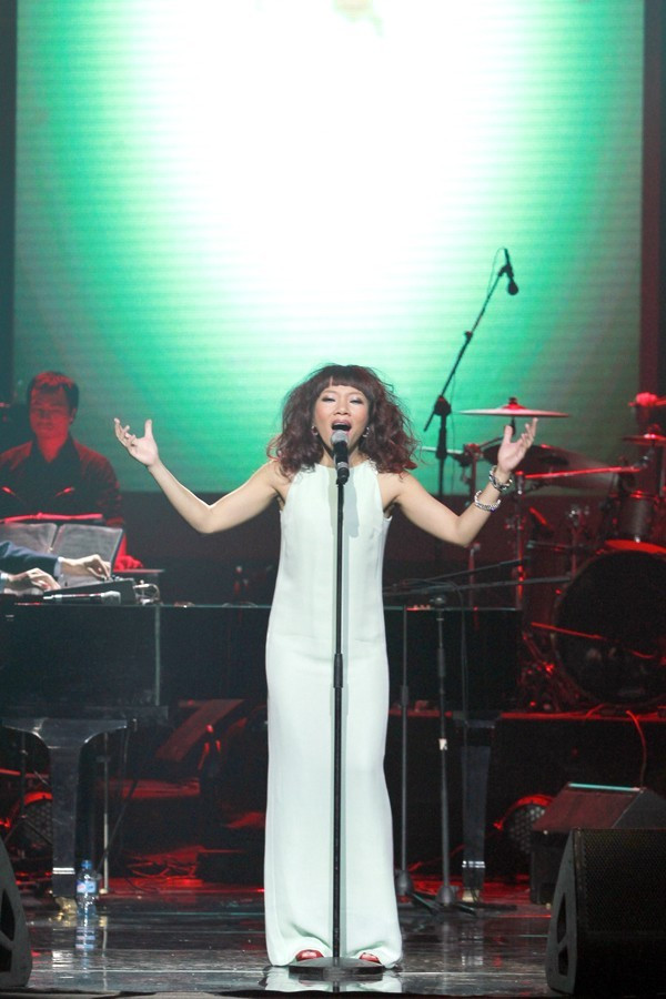 Hà Trần – Giọng nữ cao đẳng cấp nhất nhạc nhẹ Việt Nam