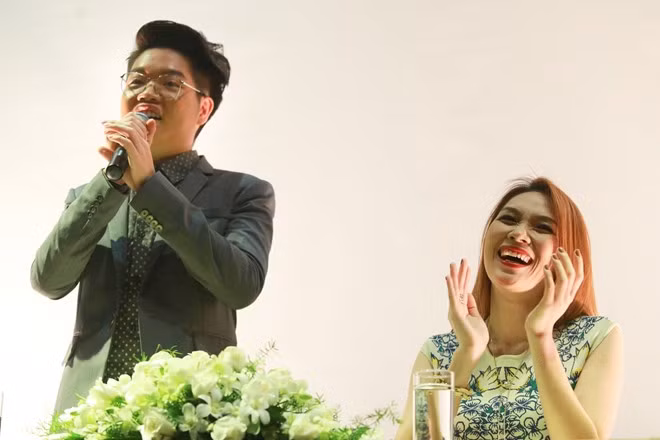 Trong tương lai, nữ huấn luyện viên không muốn học trò mải miết chạy show hoặc tham gia quá nhiều chương trình không phù hợp. Thay vào đó, cô muốn Đức Phúc dành thời gian học tập, rèn luyện thêm. Trong thời hạn 3 năm, giọng ca trẻ phải có sự phát triển nếu không muốn tự đào thải. Trong tương lai, nữ huấn luyện viên không muốn học trò mải miết chạy show hoặc tham gia quá nhiều chương trình không phù hợp. Thay vào đó, cô muốn Đức Phúc dành thời gian học tập, rèn luyện thêm. Trong thời hạn 3 năm, giọng ca trẻ phải có sự phát triển nếu không muốn tự đào thải.