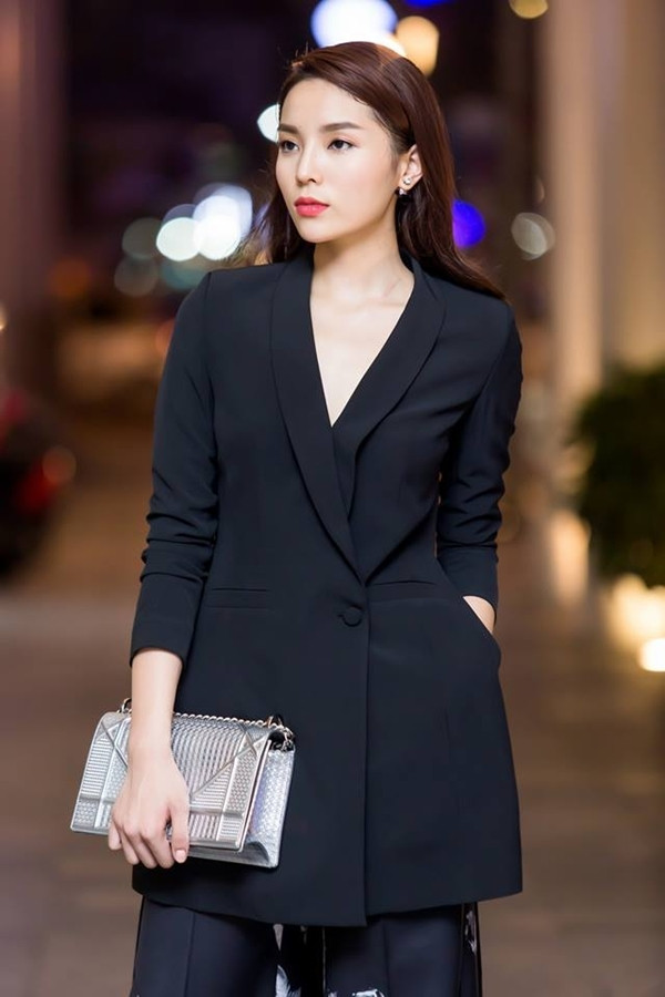 Hoa hậu Kỳ Duyên lộ ảnh gầy đáng báo động ảnh 3 Gương mặt góc cạnh của Hoa hậu 19 tuổi khiến nhiều người bất ngờ