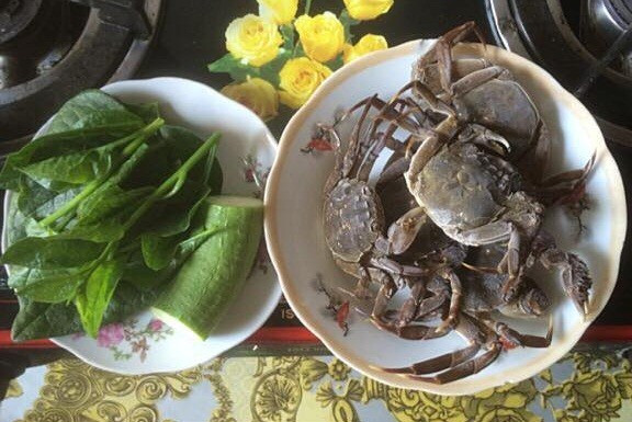 Món ngon cho bé ăn dặm: Cháo cua cà ra, rau mồng tơi, mướp