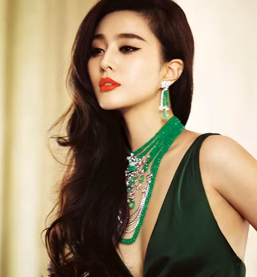 Mẹo hay giúp nàng có đôi môi trái tim như ý ảnh 4