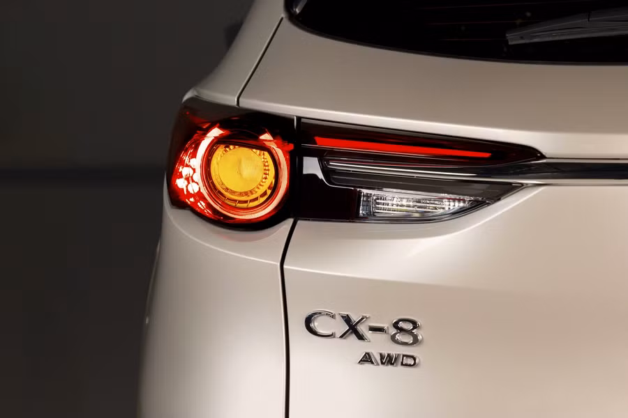 Đèn hậu Led 3D sắc sảo