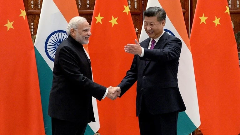 Thủ tướng Ấn Độ Narendra Modi và Chủ tịch Trung Quốc Tập Cận Bình.