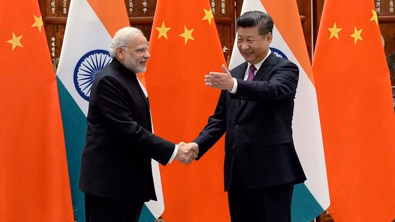 Thủ tướng Ấn Độ Narendra Modi và Chủ tịch Trung Quốc Tập Cận Bình.