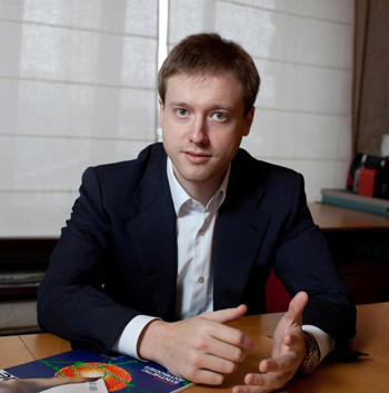 trieu-phu-nga-tham-vong-bien-con-nguoi-thanh-bat-tu