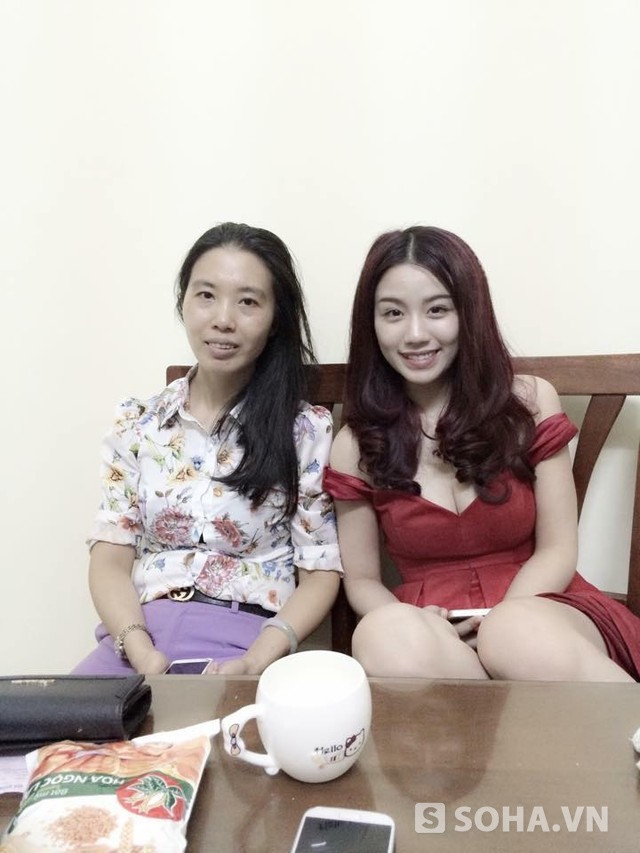 Mẹ hot girl không dám xem clip nhạy cảm của con ảnh 2 Mẹ hot girl không dám xem clip nhạy cảm của con ảnh 2