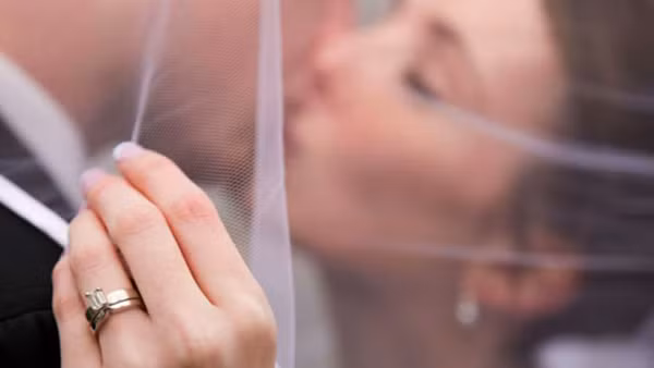 Đám cưới sau đó diễn ra rất hoành tráng. Tất cả sẽ thật hoàn hảo nếu như không xảy ra sự cố hi hữu và cực kỳ tế nhị (Ảnh minh họa)
