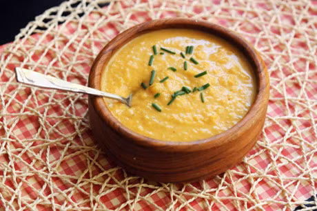 7 mon chao bo duong, de an giup tre moi om day mau hoi phuc suc khoe - Anh 2