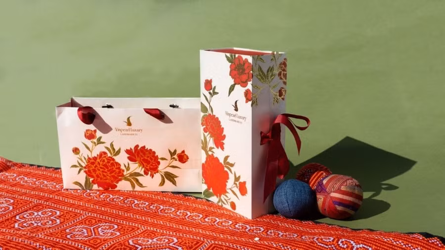 Món quà đón năm mới thịnh vượng từ Vinpearl Luxury Landmark 81 và Almaz ảnh 6