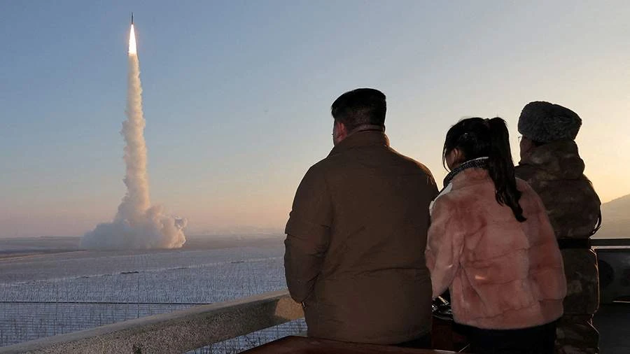 (Ảnh: Reuters/KCNA)