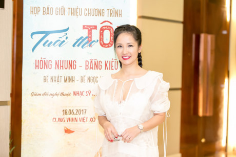 Ca sĩ Hồng Nhung: Ca si Hong Nhung: