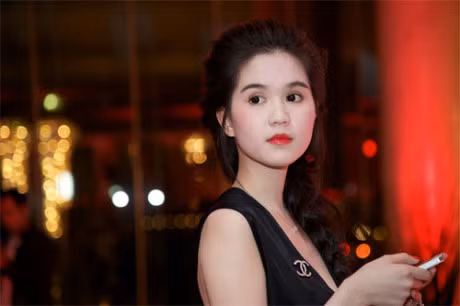 Nhung sao nu so huu nhan sac chuan 