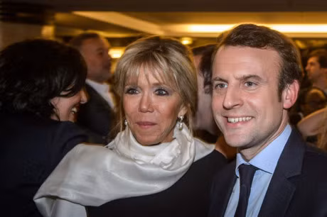 Tong thong Phap Macron tiet lo chuyen yeu voi vo hon 24 tuoi - Anh 4