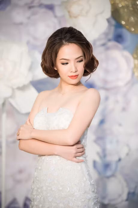 Ngam dan my nu xinh dep, quyen ru cua 