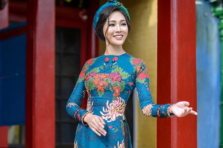Diệu Ngọc duyên dáng giữa đất trời Hội An ngày đầu năm