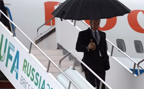 TT Putin dot ngot bien mat, huy tat ca cuoc hop - Anh 1