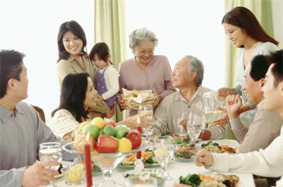 Mệt mỏi mỗi ngày cuối tuần vì gia đình nhà chồng - Ảnh 2 Met moi moi ngay cuoi tuan vi gia dinh nha chong - Anh 2