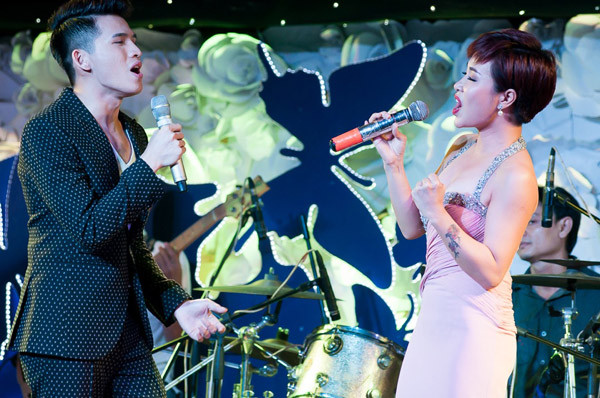 Lều Phương Anh lộ bụng to bất thường ảnh 10 10-JPG-7736-1431478542.jpg