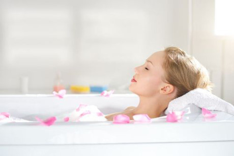 Thanh lọc, giải độc toàn thân chỉ bằng cách tắm và giúp giảm căng thẳng - Ảnh 1 Thanh loc, giai doc toan than chi bang cach tam va giup giam cang thang - Anh 1