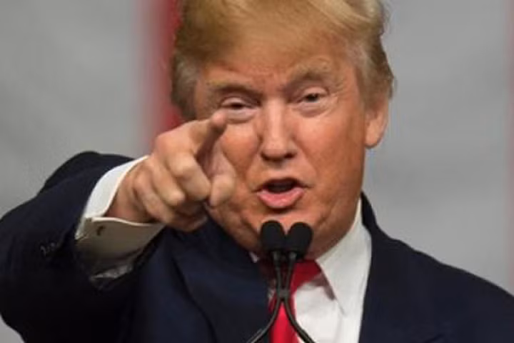 Ông Trump ra tối hậu thư cho Assad sau vụ oanh tạc tên lửa